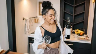 Mapping the AI Frontier: Where Americans Are Embracing Claude in Their Daily Work