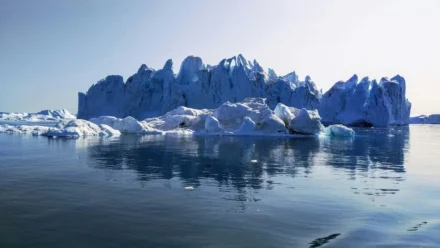 Minecraft World Theme Park Set to Open in 2027, Featuring First Minecraft‑Inspired Roller Coaster and Immersive Dining Experience