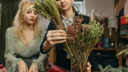 Tubi Unveils New Gaming Romance, ‘Game On,’ Starring Nolan North and Sky Katz